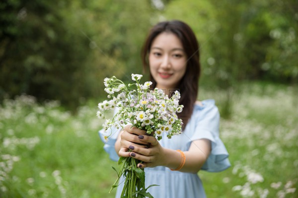 白茶养生之道大公开，揭秘其神奇保健功效